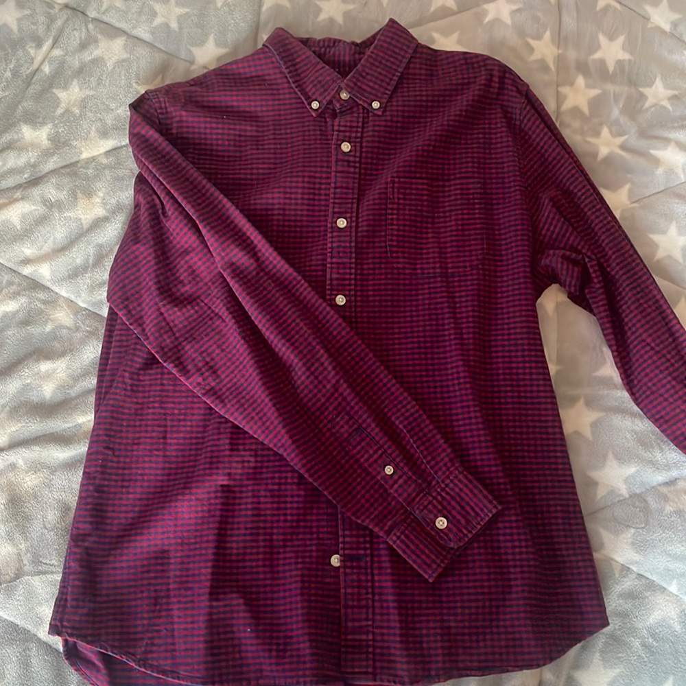 Gap men’s button down- size large- red and blue checkered print